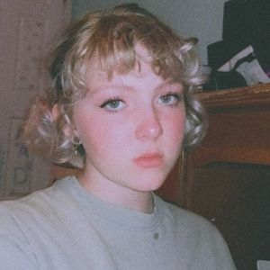 Meet your Posher, Danni